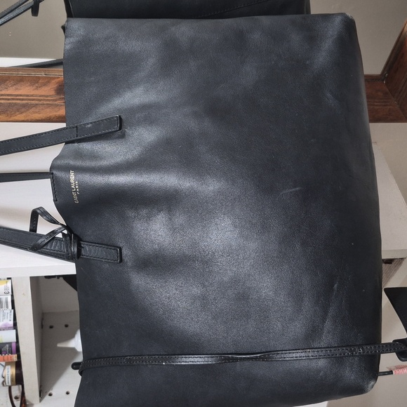 Saint Laurent Handbags - Saint Laurent Black Leather Tote Bag